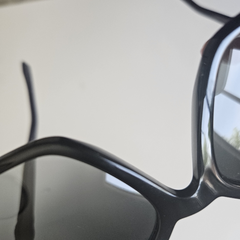 Fendi Square Sunglasses Black Silver Studs - Picture 13 of 13